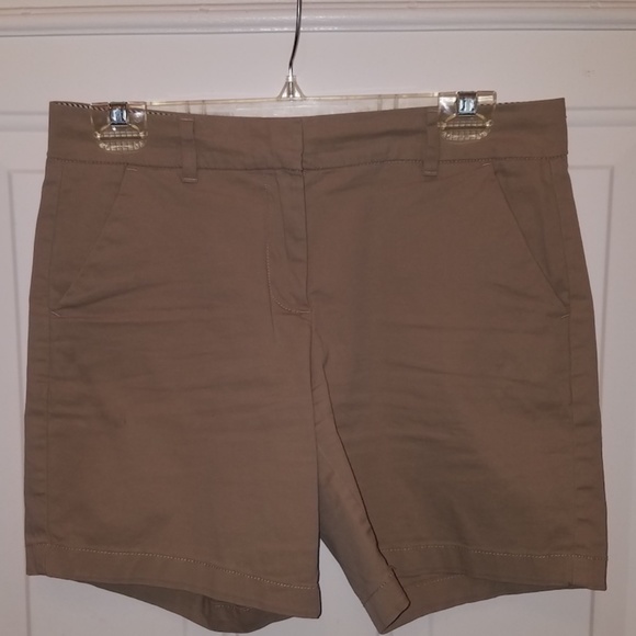 Tommy Hilfiger Khaki Shorts - Picture 1 of 5